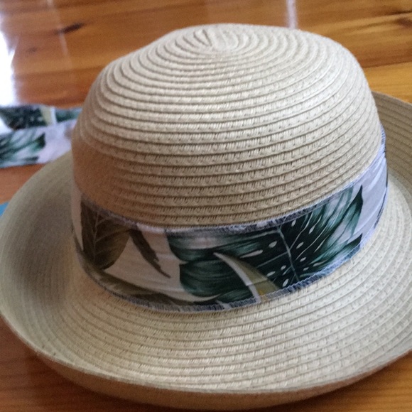 Beach hat - Picture 6 of 6